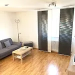 Schoeni Apartament *